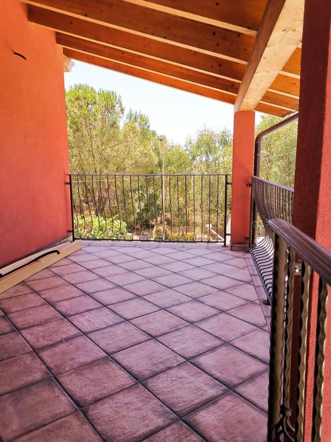 Villa Piscinas Eksteriør bilde