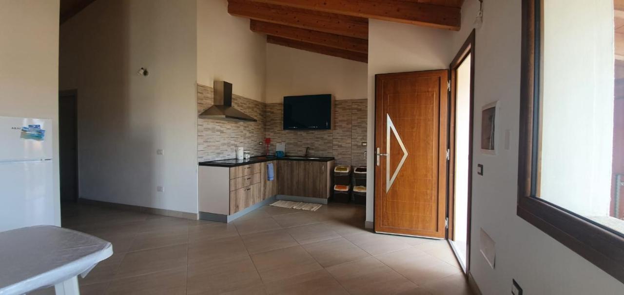 Villa Piscinas Eksteriør bilde
